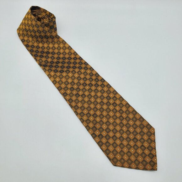 Mens PETERBOROUGH‎ ROW Tie /Gold / Yellow Squares BLOOMINGDALES Tie  SILK Neck - Picture 1 of 4